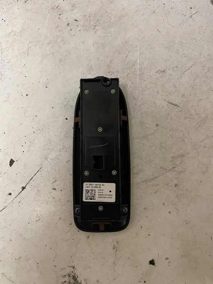 Ford Kuga I (2008 - 2012) 9M5T14A132AA Кнопка стеклоподъемников — фото 3