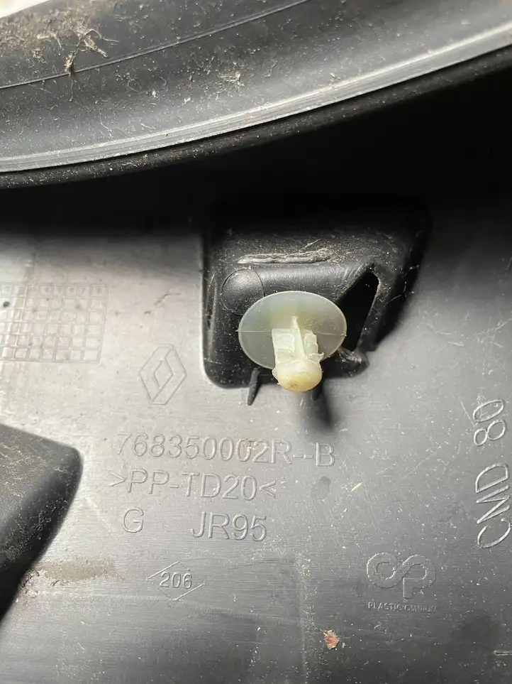 Renault Scenic III - Grand scenic III (2009 - 2016) 768350002R Молдинг крыла — фото 3