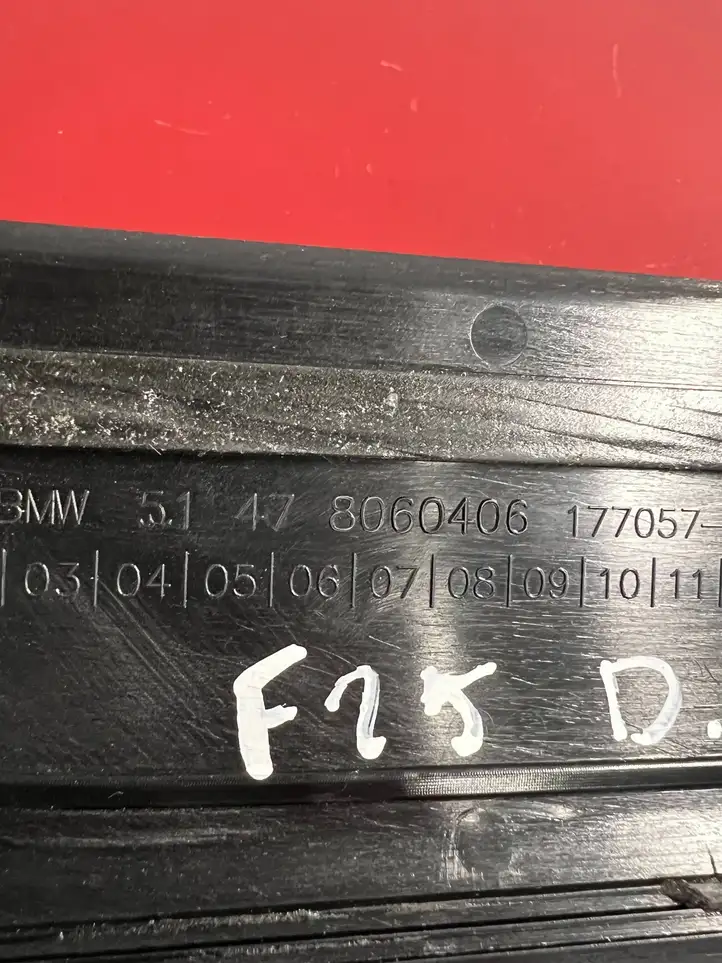 BMW X3 F25 (2010 - 2017) 8060406 Наружная отделка переднего порога — фото 2