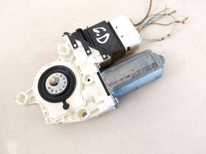 Volkswagen Touran I (2003 - 2010)  1k0959704b Механизм подъема окон задней двери