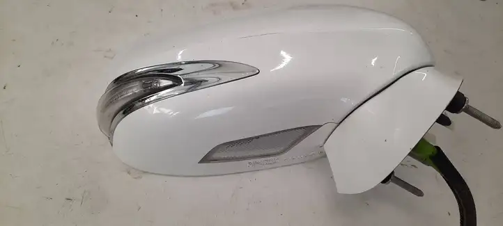 Lexus IS III XE30 (2010 - 2013) E13027373 Боковое зеркало с электроприводом — фото 1