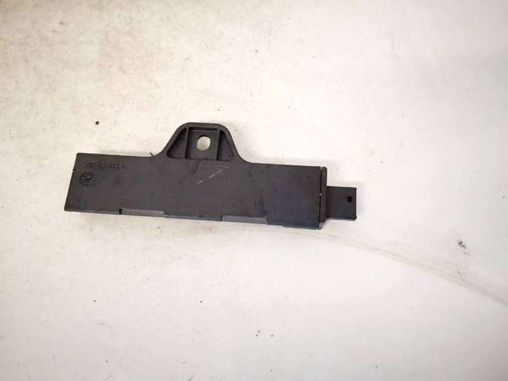 BMW 3 F30 F35 F31 (2012 - 2018)  6520922083202 Блок управления антенной