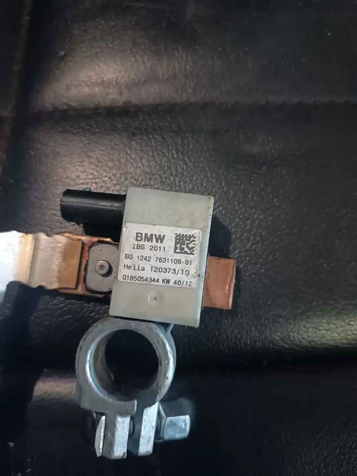 BMW 3 F30 F35 F31 (2012 - 2018) 7631109 Минусовой провод аккумулятора — фото 2