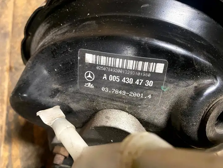 Mercedes-Benz C W203 (2000 - 2007) a0054304730 Вакуумный усилитель тормозов — фото 2