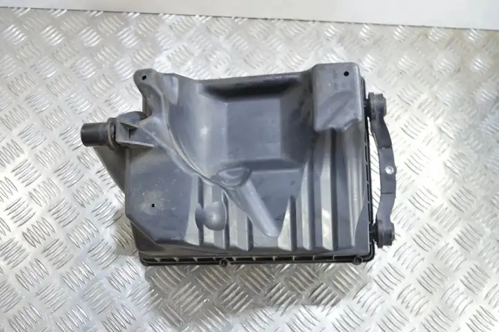 Opel Astra H (2004 - 2009) Корпус воздушного фильтра — фото 4