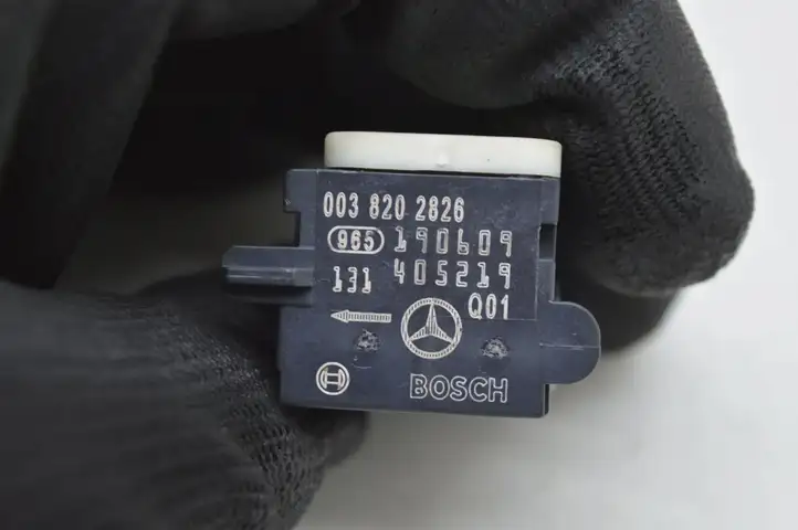 Mercedes-Benz S W221 (2005 - 2013) Датчик удара SRS — фото 4