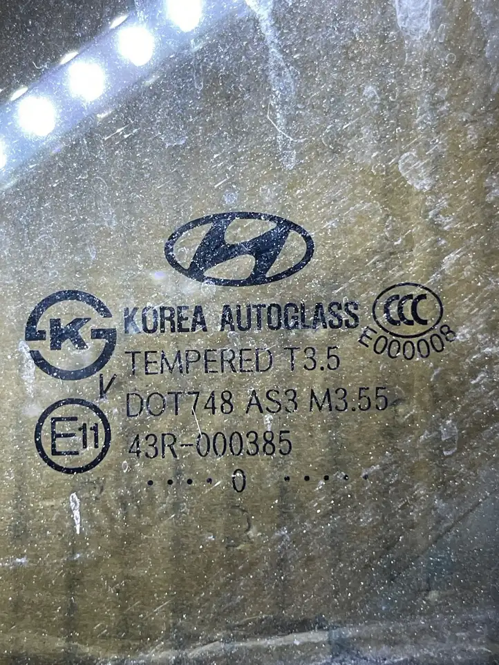 Hyundai Santa Fe (2005 - 2009) Стекло задней двери — фото 2