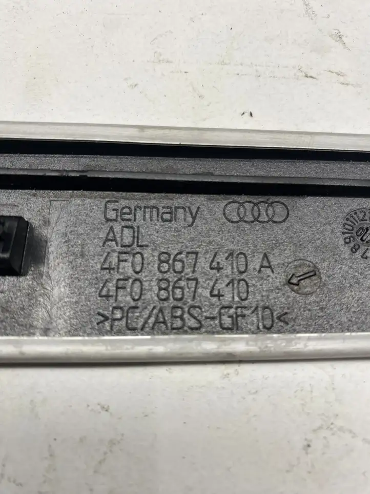 Audi A6 S6 C6 4F (2004 - 2008) 4F0867410A Прочие детали салона — фото 3
