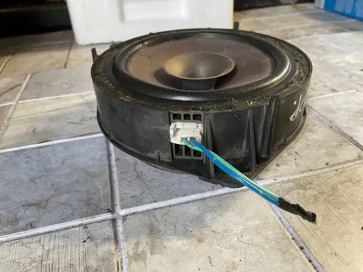 Toyota Previa (XR30, XR40) II (2000 - 2006)  8616028510 Громкоговоритель (громкоговорители) в передних дверях