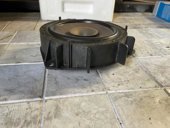 Toyota Previa (XR30, XR40) II (2000 - 2006)  8616028510 Громкоговоритель (громкоговорители) в передних дверях