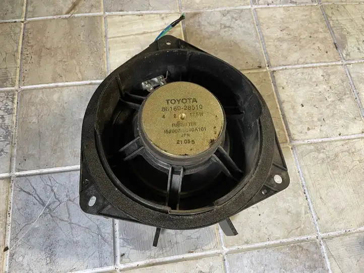 Toyota Previa (XR30, XR40) II (2000 - 2006)  8616028510 Громкоговоритель (громкоговорители) в передних дверях