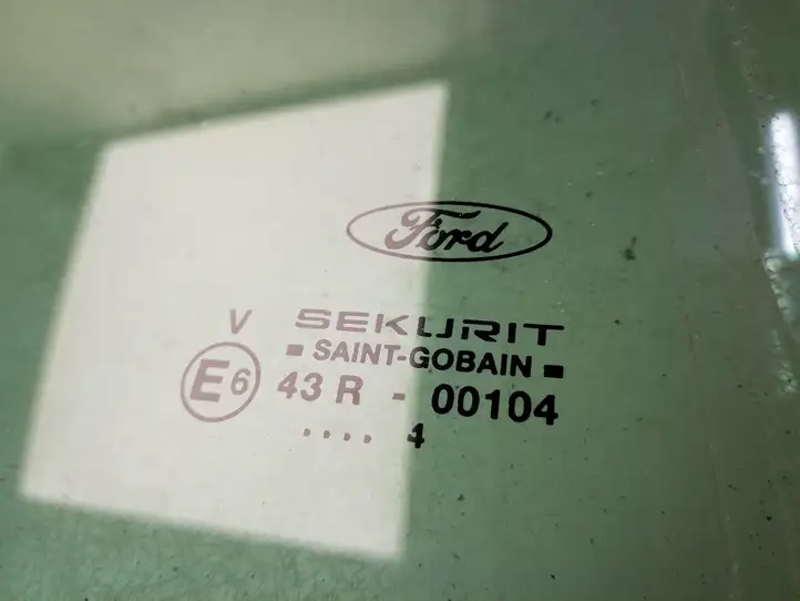 Ford Mondeo Mk III (2000 - 2007) AS2 Стекло задней двери — фото 3