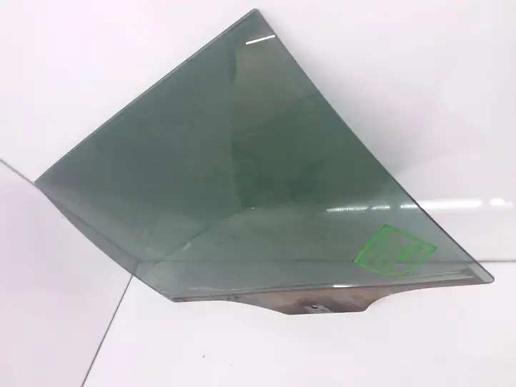 Opel Vectra (2002 - 2005)  AS3 Основное стекло задних дверей