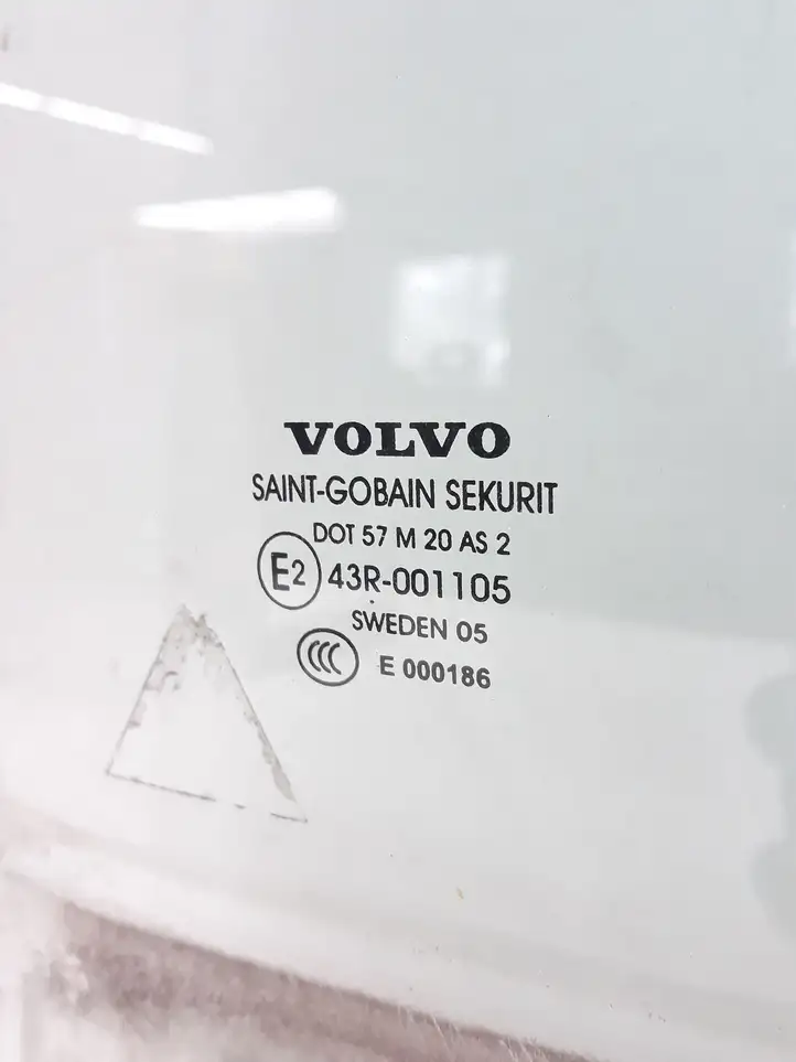 Volvo V50 (2004 - 2008) AS2 Стекло задней двери — фото 2