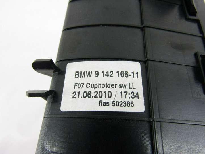 BMW 5 GT F07 (2010 - 2017)   Передний держатель чашки