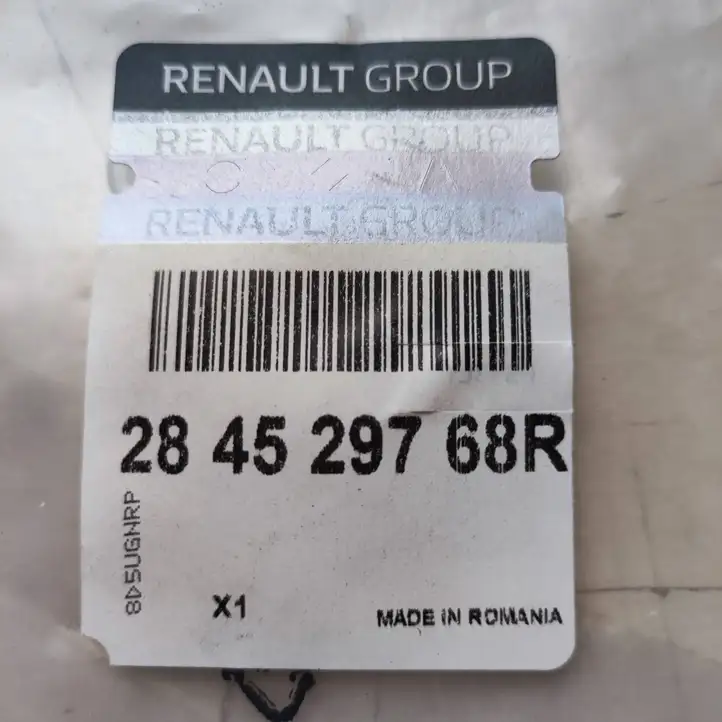 Dacia Duster (2017 - ) 284529768R Кронштейн заднего датчика парковки — фото 5