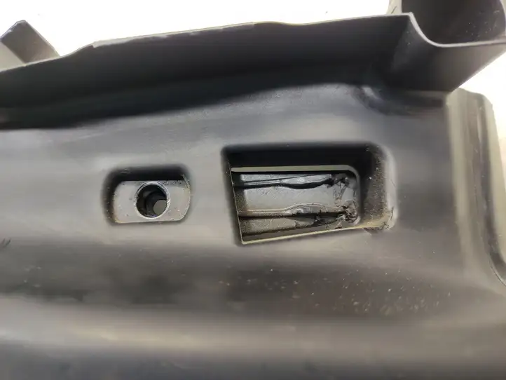 Audi A6 C7 (2011 - 2014) 4G8857792A Накладка ремня безопасности — фото 2