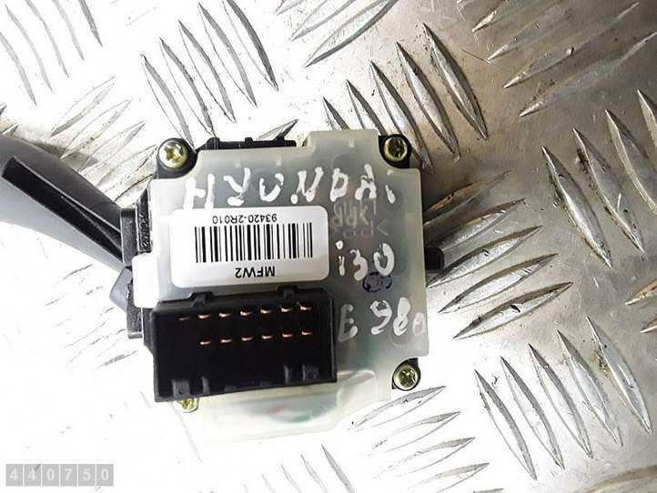 Hyundai i30 (2007 - 2012)  934202R010 Ручка стеклоочистителей