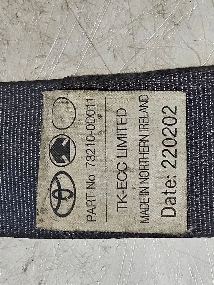 Toyota Yaris (1999 - 2003) 732100D011 Передний ремень безопасности — фото 3