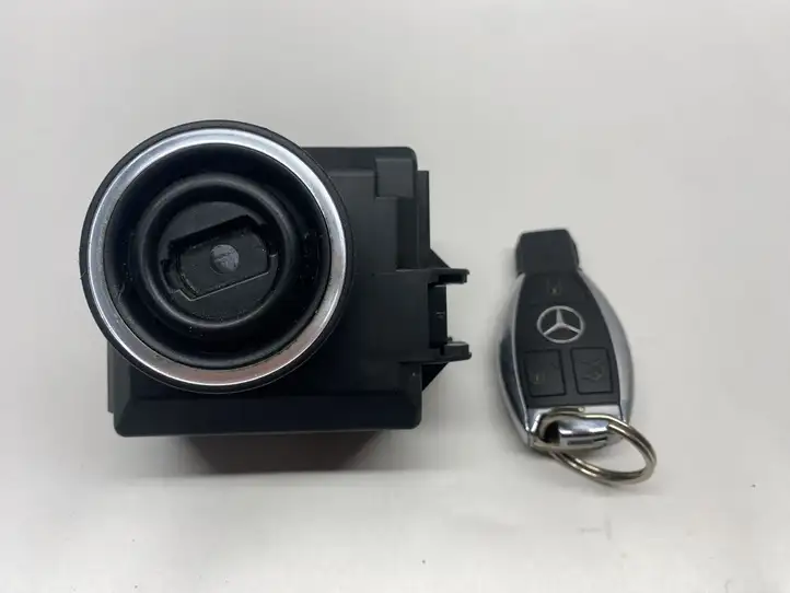 Mercedes-Benz CLS C218,X218 (2011 - 2017) A2129055800 Комплект системы зажигания — фото 1