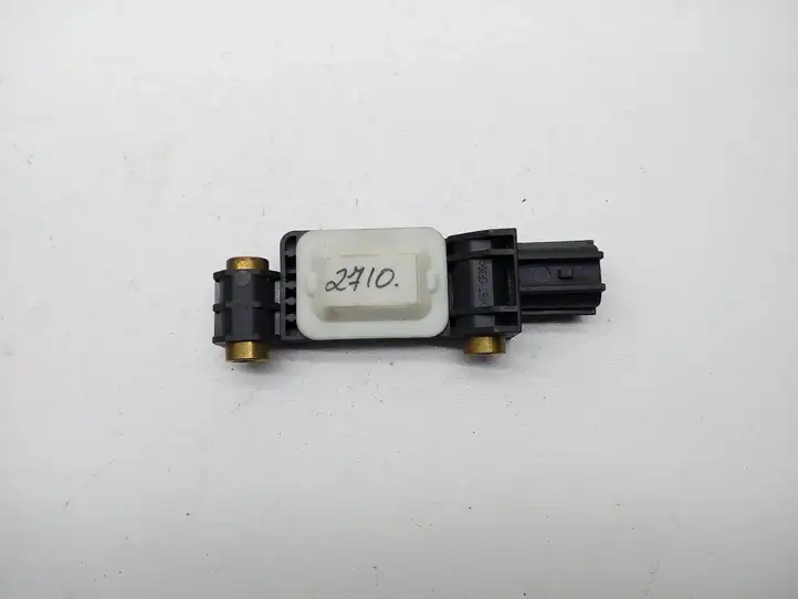 Audi A4 S4 B6 8E 8H (2000 - 2006) 8E0959643B Датчик удара SRS — фото 3