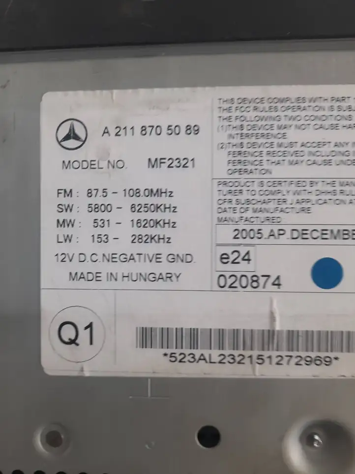 Mercedes-Benz CLS C219 (2003 - 2011) A2118705089 Магнитола / мультимедийная система — фото 3