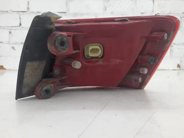 Audi A6 C7 (2011 - 2014) 4G9945095B Задний фонарь в кузове — фото 3