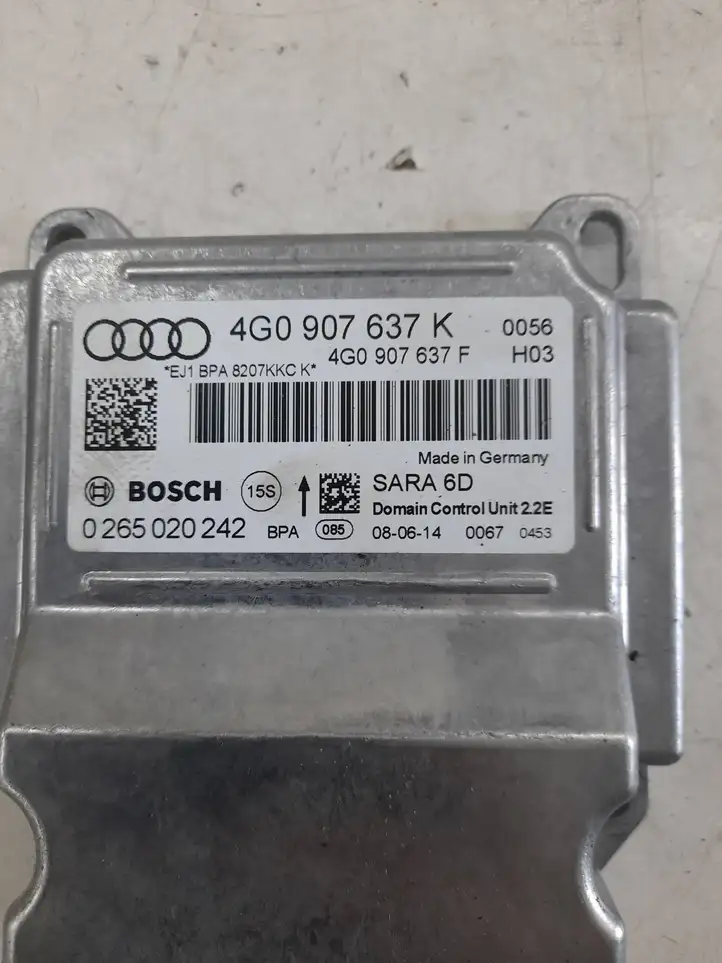Audi A6 C7 (2011 - 2014) 4G0907637F Модуль Gateway — фото 2