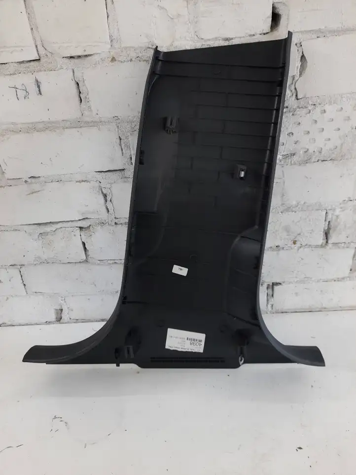 Audi A6 C7 (2011 - 2014) 4G0867239A Нижняя обшивка стойки B — фото 2