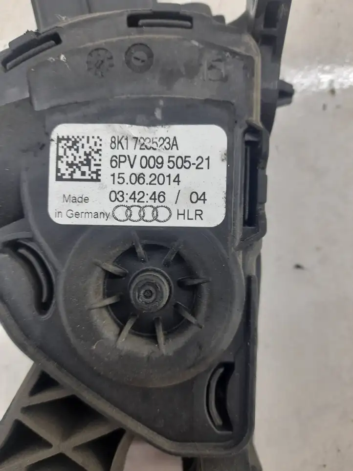 Audi A6 C7 (2011 - 2014) 8K1723523A Педаль акселератора — фото 3