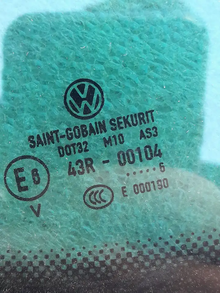 Volkswagen PASSAT B6 (2005 - 2010) 43R00104 Заднее боковое стекло — фото 3