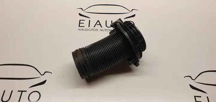 Volkswagen PASSAT B6 (2005 - 2010) 1K0129684 Трубка подачи воздуха — фото 2