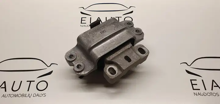 Volkswagen PASSAT B6 (2005 - 2010) 3C0199555 Опора двигателя — фото 4