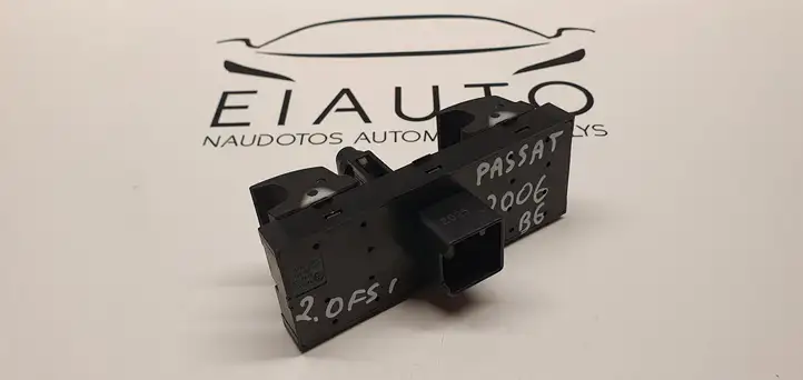 Volkswagen PASSAT B6 (2005 - 2010) 1K4959857 Блок кнопок стеклоподъемников — фото 2