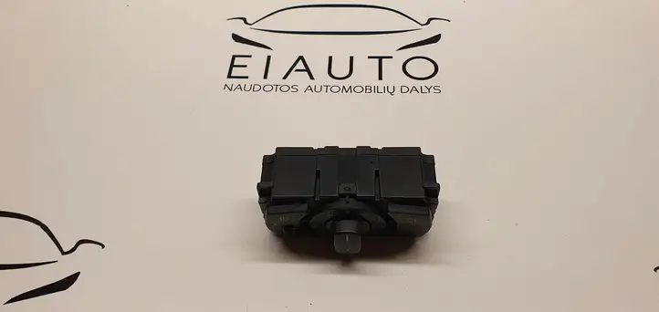 BMW 5 E60 E61 (2004 - 2010) 6925287 Включатель фонарей — фото 2