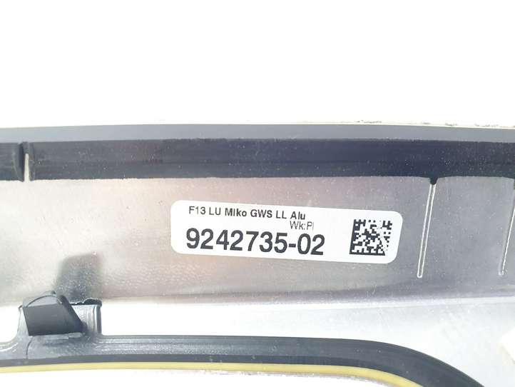 BMW 6 F12 F13 (2010 - 2018)  9242735 Другая центральная деталь консоли (туннеля)