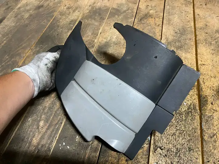 Mercedes-Benz C W203 (2000 - 2007) a1110100767 Крышка двигателя декоративная — фото 5