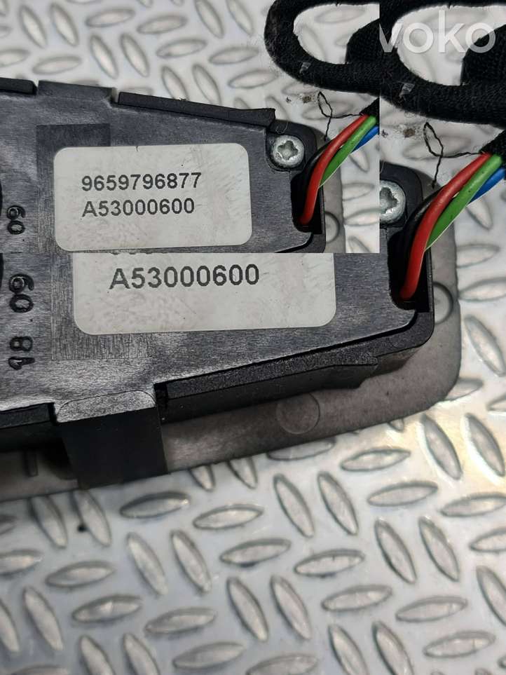 Citroen C4 Picasso (2006 - 2013)  9659796877 Управление климат контролем
