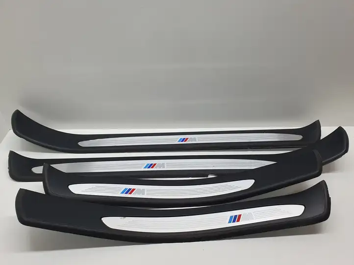 BMW 5 E60 E61 (2004 - 2010) 7897240 Внутренняя обшивка порога (комплект) — фото 3