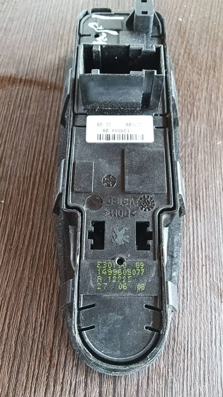 Fiat Scudo (2007 - 2016) 1499609077 Блок кнопок стеклоподъемников — фото 5