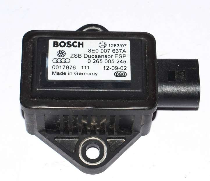 Audi A6 (1997 - 2001)  8e0907637a Датчик ESP (системы стабильности) (датчик курсовой устойчивости))