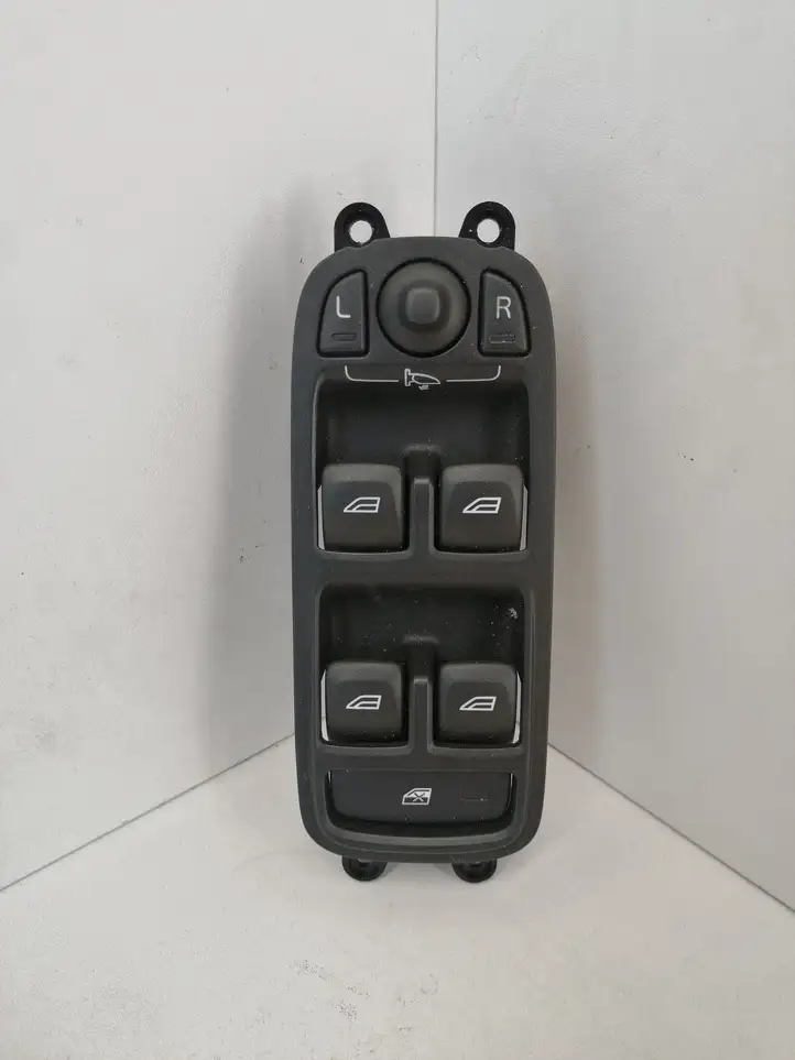 Volvo XC60 (2013 - 2017) 31453266 Кнопка стеклоподъемников — фото 1