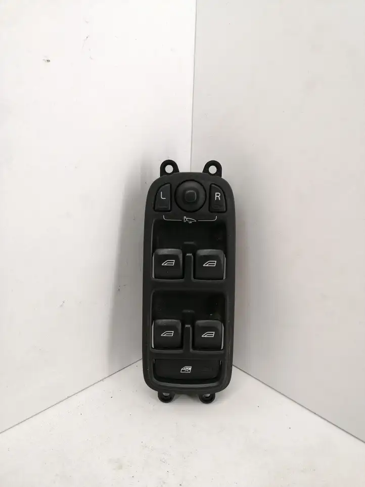 Volvo XC60 (2008 - 2013) 31343102 Кнопка стеклоподъемников — фото 1