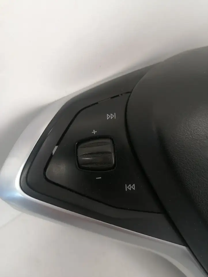 Tesla Model X (2015 - 2021) 103677901C Подушка безопасности руля — фото 5