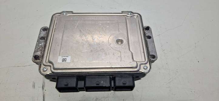 Ford Focus (2005 - 2008)  8M5112A650XC Блок управления двигателем ECU
