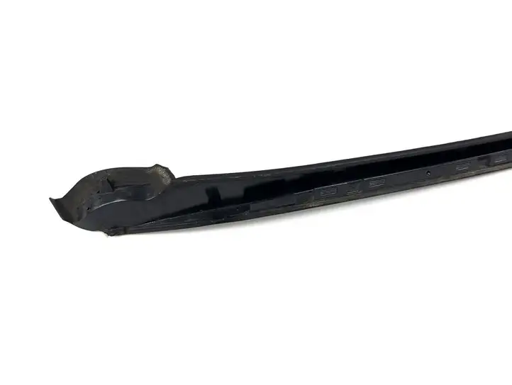 Hyundai i30 (2007 - 2012) 861322l000 Накладка стоек лобового стекла — фото 5