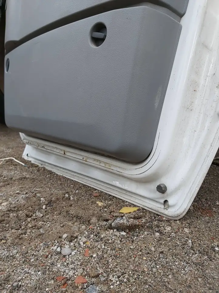 Volkswagen Crafter (2006 - 2016) Дверь — фото 2