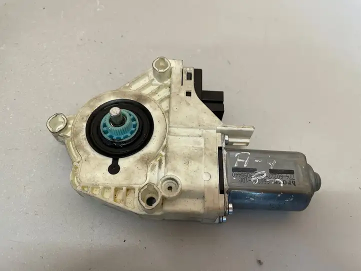 Audi A4 S4 B8 8K (2007 - 2011) 8K0959802 Стеклоподъемник задней двери — фото 2