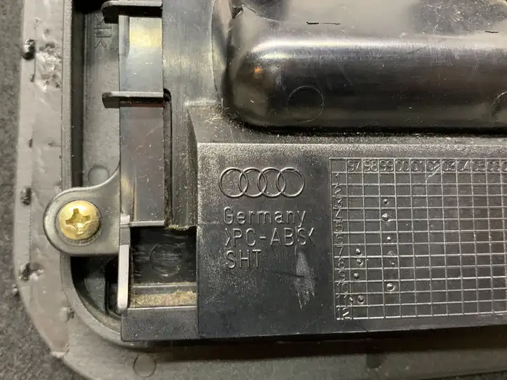 Audi A4 S4 B5 8D (1999 - 2001) 4A9864767 Боковая обшивка багажника — фото 4