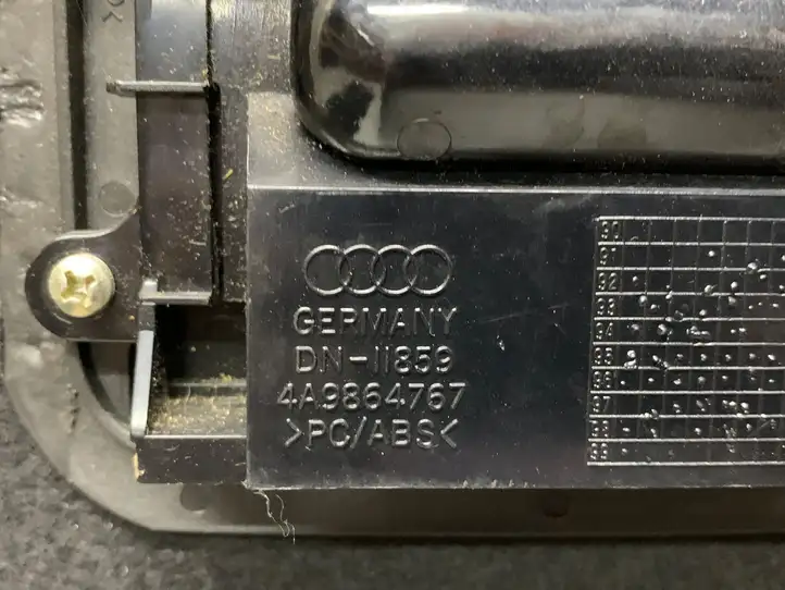 Audi A4 S4 B5 8D (1999 - 2001) 4A9864767 Боковая обшивка багажника — фото 5